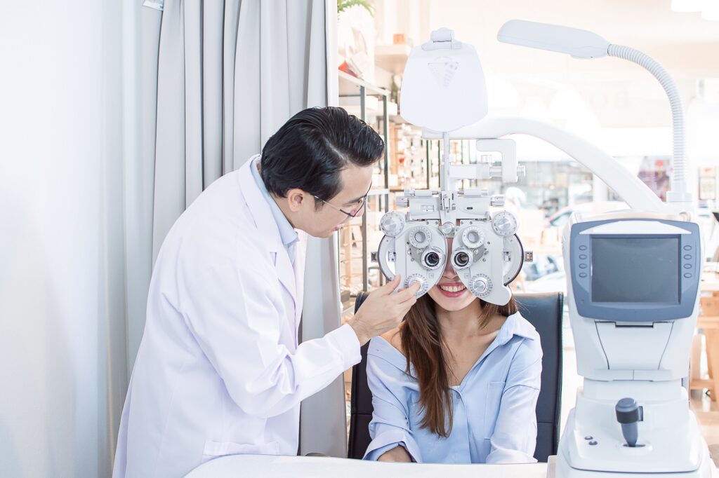 Phòng khám mắt quận 5